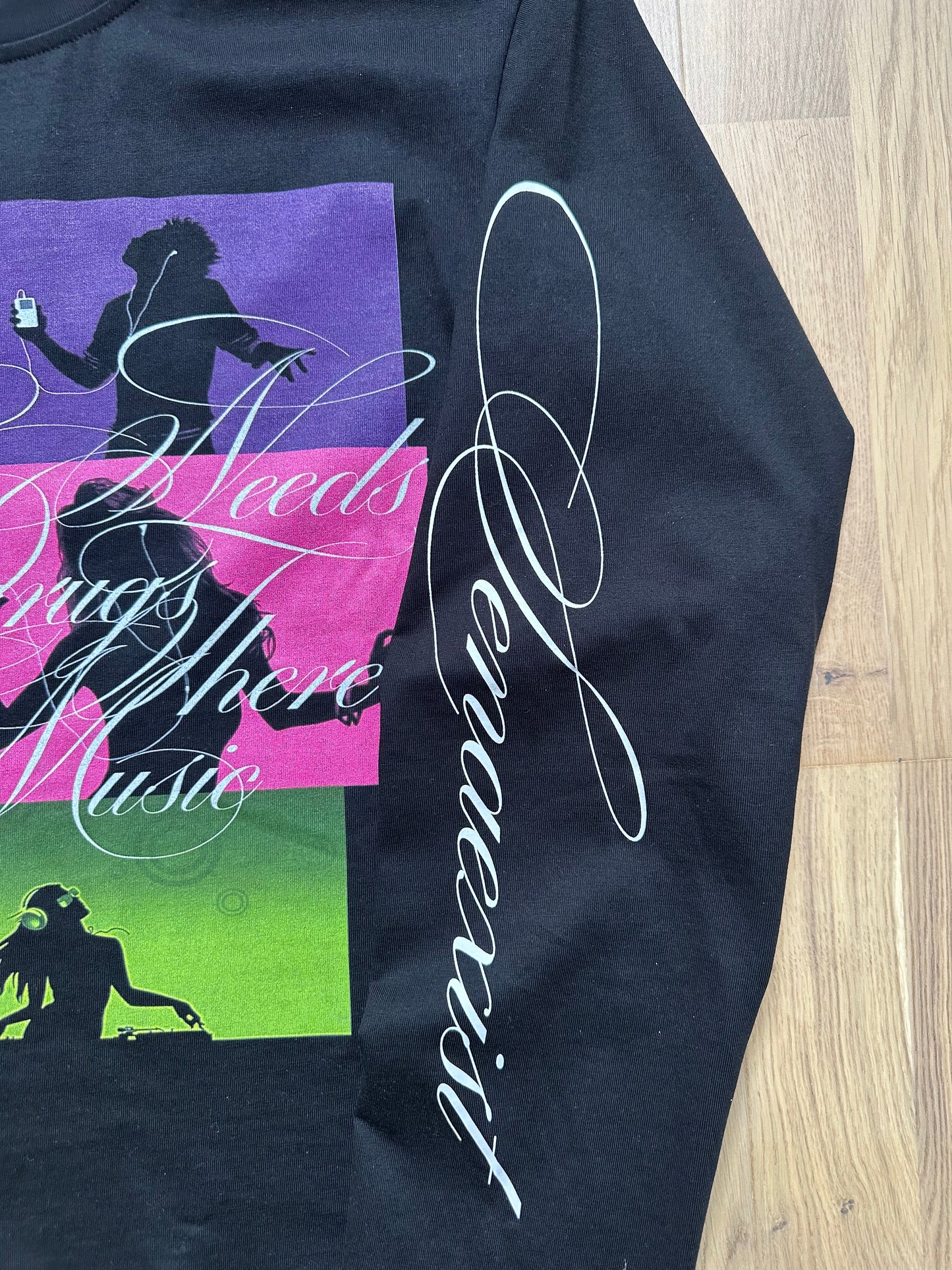 "music" longsleeve