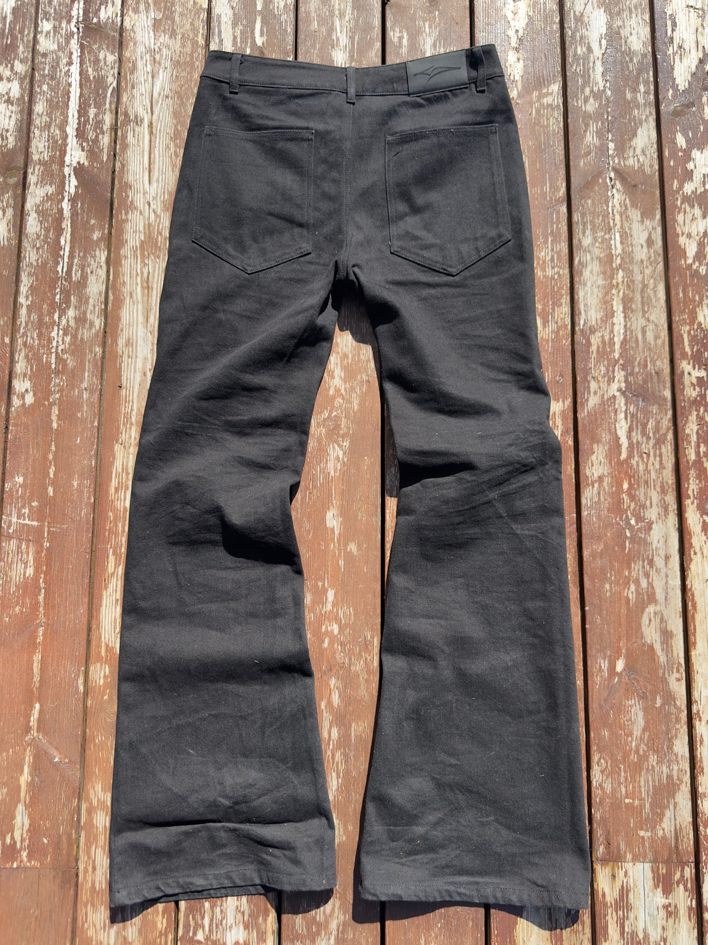 (PRE-ORDER) black flared jeans