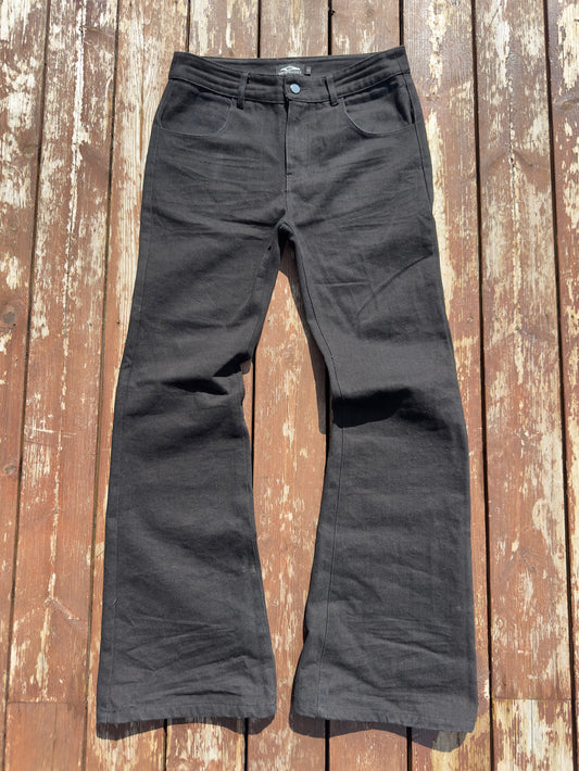 (PRE-ORDER) black flared jeans